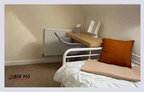 Apartamento Chichele House, Sleeps 8, Private Parking, Corporate Welcome