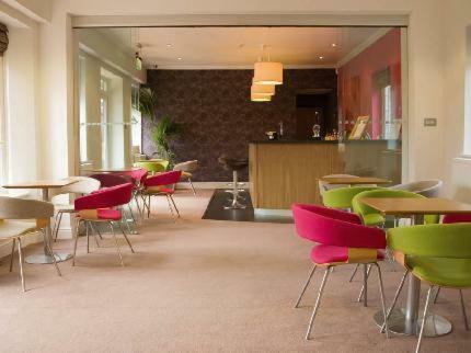 Hotel Roffey Park Institute