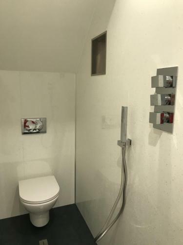 Bed & Breakfast Darceys In The Yard