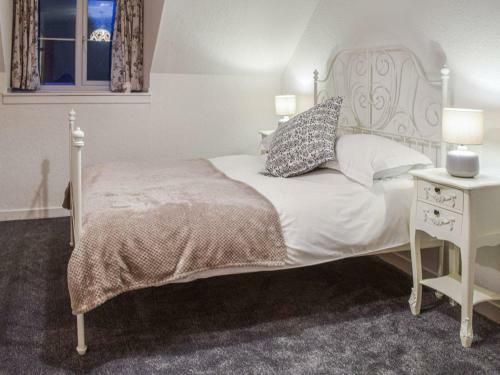 Rowan Cottage - Uk35789