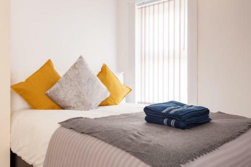 Harp Apartments