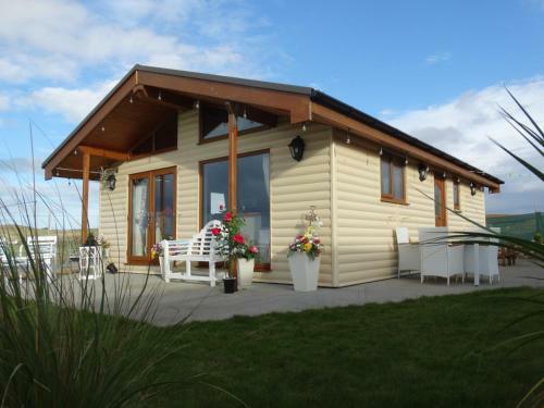 West Horizon Holiday Cottage