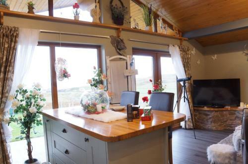 West Horizon Holiday Cottage