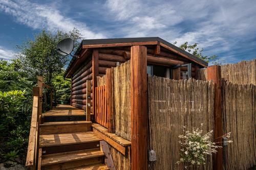 Lodge The Hideaway