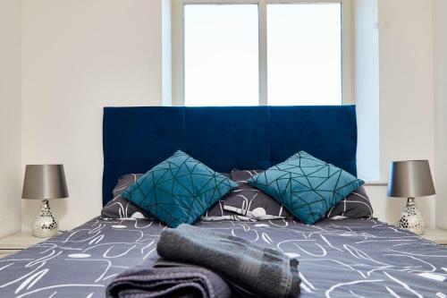 Executive Apartment - Sleeps 6