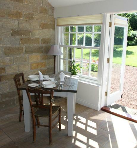 Bed & Breakfast Thistleyhaugh Farmhouse