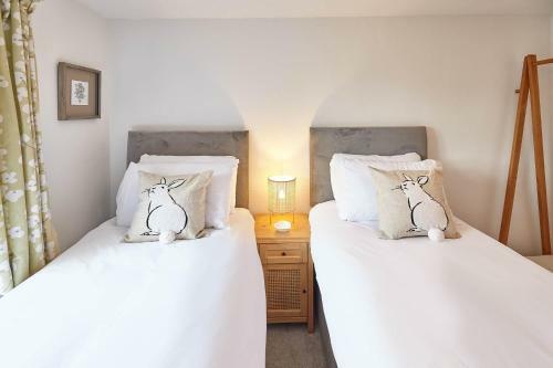 Host & Stay - Green Willow