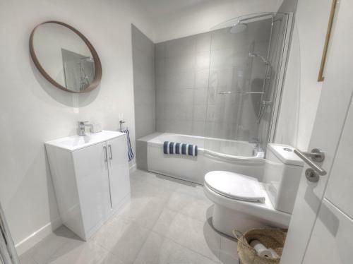 Apartamento The Swell, Rhosneigr - Ground Floor 2 Bed With Parking