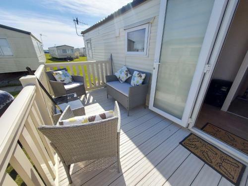 Gary And Jayne's Caravan
