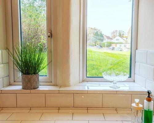 Jubilee View Cottage - Cute And Cosy