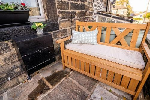 Jubilee View Cottage - Cute And Cosy