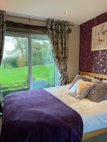 Hillside Holiday Cottages - Cotswolds