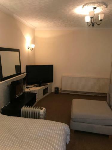Deluxe Home Stay