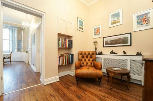 Charming 2-bed Apartment In Weston-super-mare