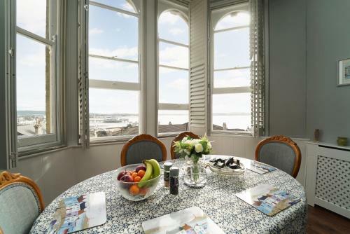 Charming 2-bed Apartment In Weston-super-mare