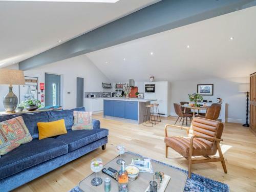 Curlew Loft