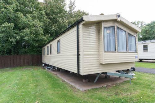 Edinburgh - Seton Sands-salsa Caravan-pet Friendly