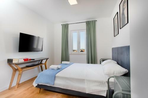 Apartment Eni