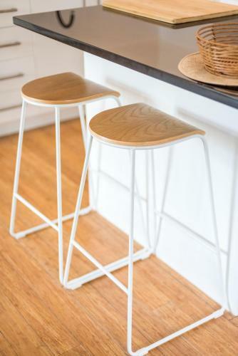 Sunny Beachside Apartment / Mermaid Beach