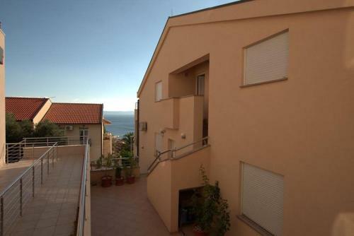 Hostal Apartments Antonia