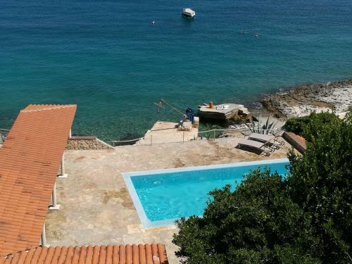 Apartamentos Bella Vista Beach House Spa
