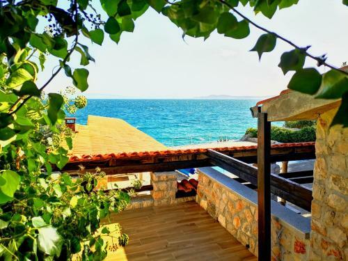 Apartamentos Bella Vista Beach House Spa
