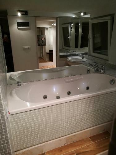 Apartamentos Bella Vista Beach House Spa