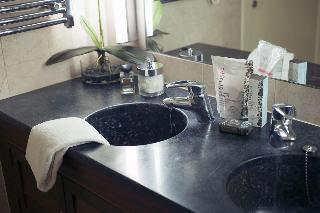 Careys Manor Hotel & Spa