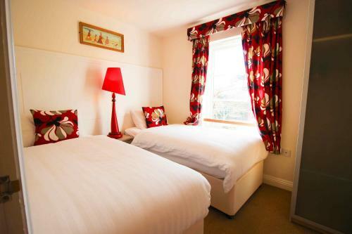Hostal Blorenge House