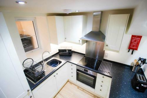 Hostal Blorenge House