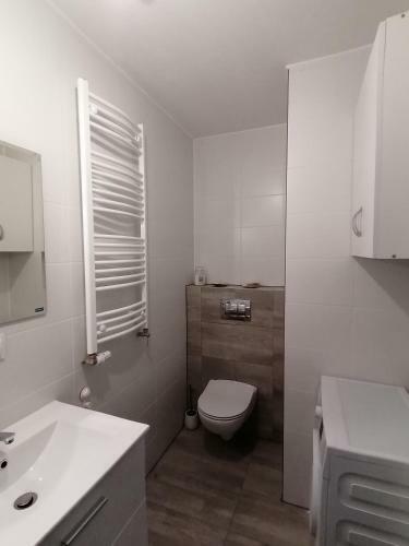 Pearl Apartment