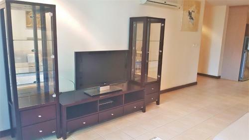 2 Bedroom Condo - Regent Pratumnak