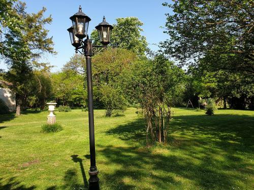 Ch�teau De Champblanc