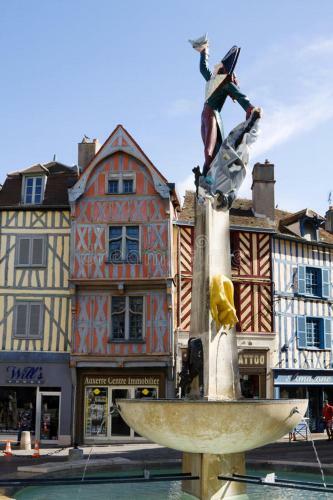 Meubl� De Tourisme La Maison D'orgy