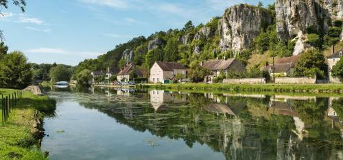 Meubl� De Tourisme La Maison D'orgy