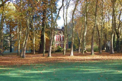 G�te Dans Un Domaine Historique