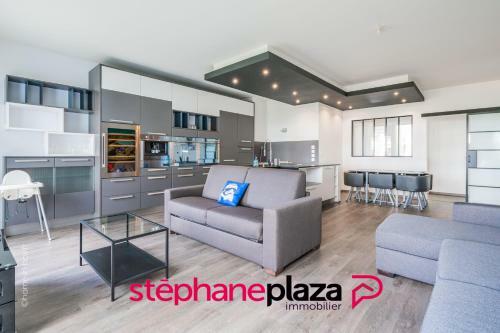 Apartamento Plaza Herg� 01