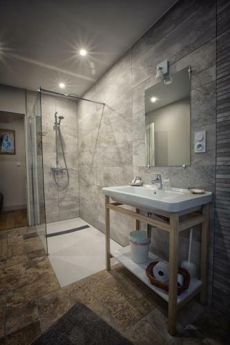 Bed & Breakfast Au Relais Saint Maurice