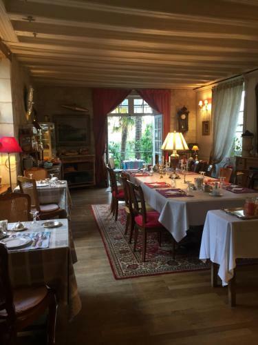 Bed & Breakfast Au Relais Saint Maurice
