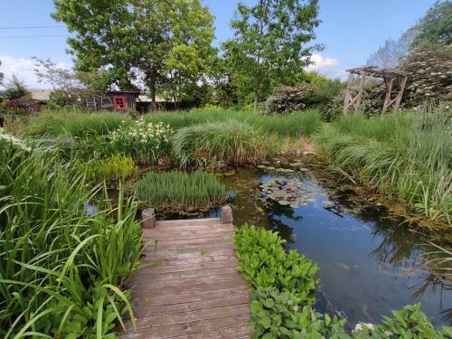 Au Jardin De La Marquetterie