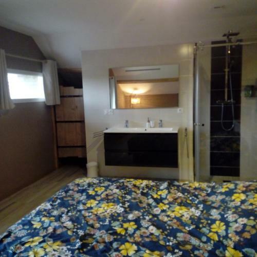 Bed & Breakfast L'anagramme, Chambres Et Table D'h�tes, Naturisme Possible
