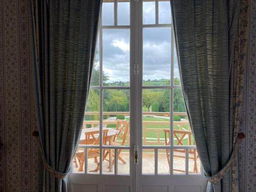 Bed & Breakfast Domaine Des Thomins