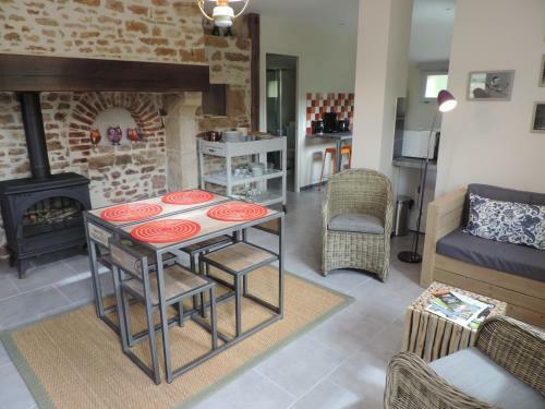 Le Relais De Cisai G�te1