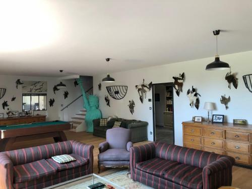 Bed & Breakfast Orangerie De Chatel-selection Figaro & Elle Magazine