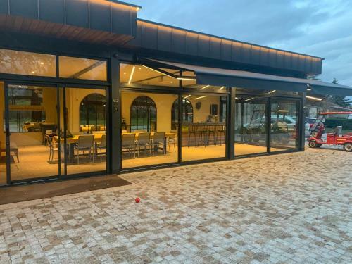 Bed & Breakfast Orangerie De Chatel-selection Figaro & Elle Magazine