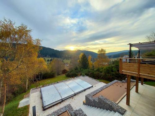 Le Cerf, Superbe Vue, Piscine Privee