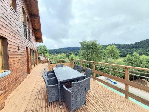 Le Cerf, Superbe Vue, Piscine Privee