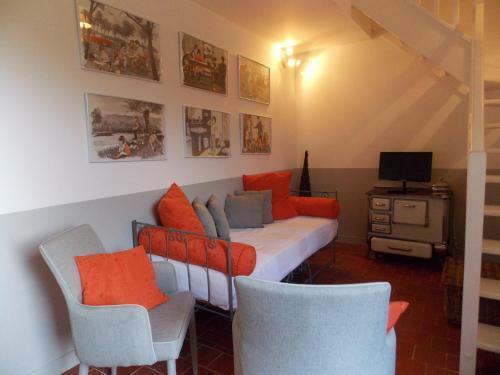 Bed & Breakfast Domaine Du Gu� Du Roi