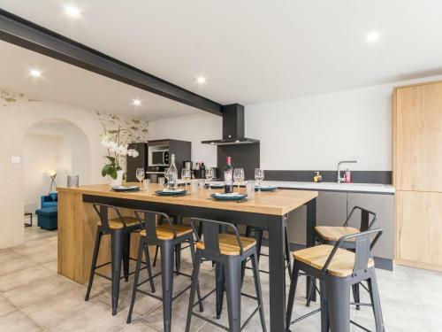 G�te Clisson, 4 Pi�ces, 6 Personnes - Fr-1-306-1208