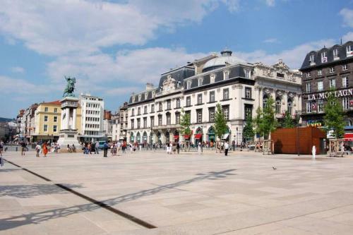Apartamento Studio Plein Centre Ville Jaude